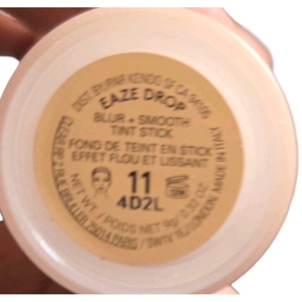 Fenty Beauty Eaze Drop Blur + Smooth Tint Stick Foundation Shade 11 New Open Box - Picture 4 of 5